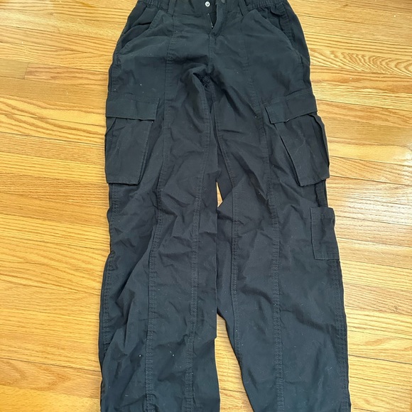BLACK CARGO PANTS - Picture 2 of 3